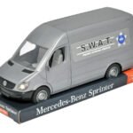 Samochód dostawczy Mercedes-Benz Sprinter (szary) na tablecie, Tigres